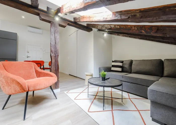 Guestready - Industrial Gem Near Plaza De Espana