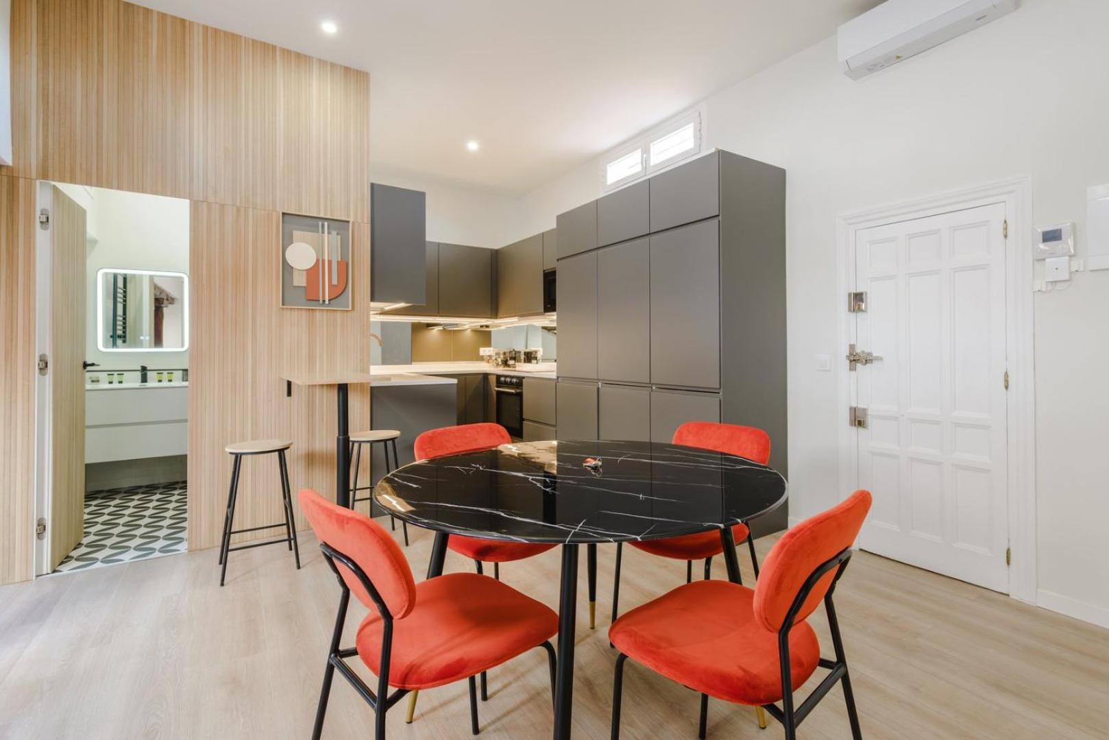 Guestready - Industrial Gem Near Plaza De Espana Apartamento