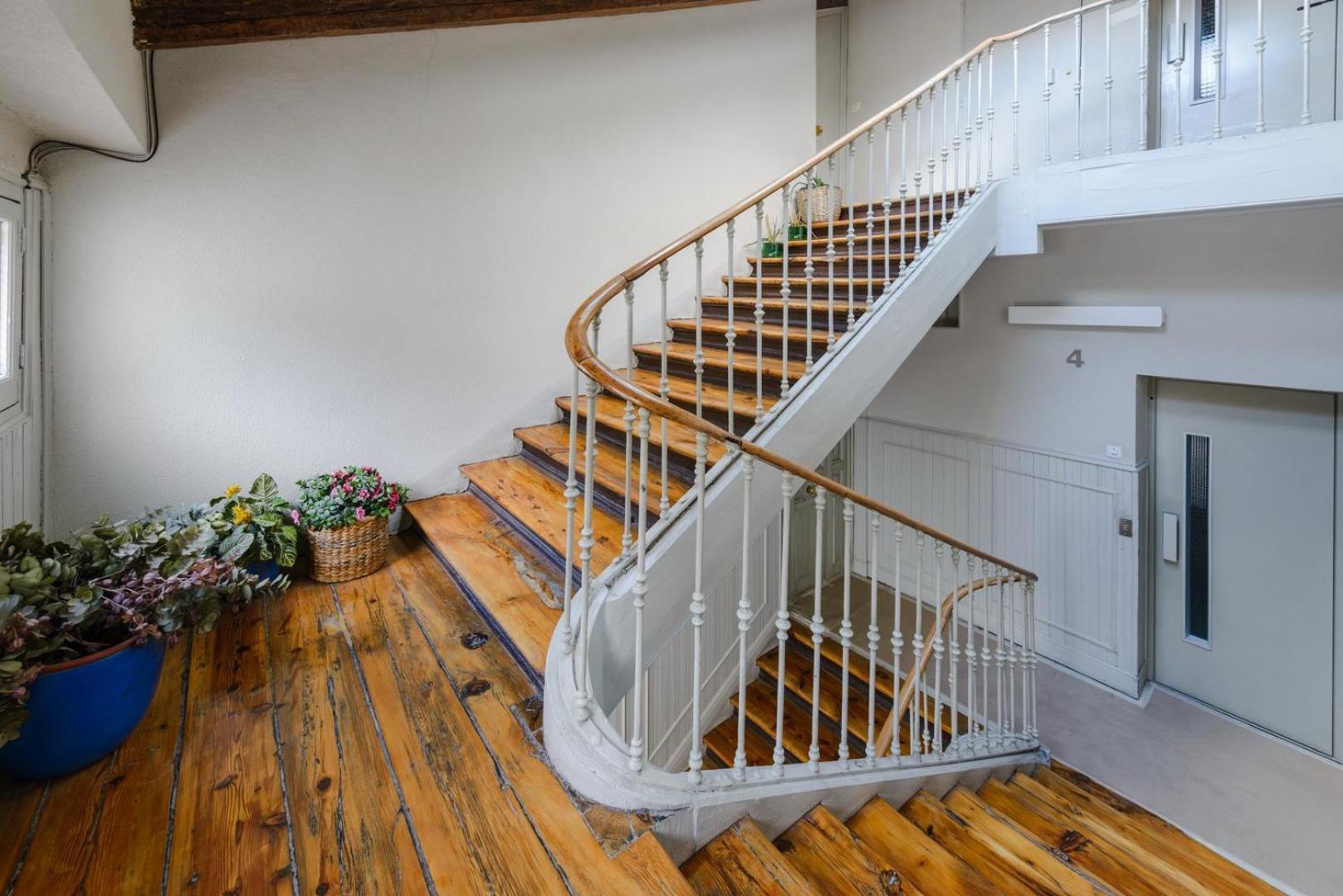 Guestready - Industrial Gem Near Plaza De Espana Apartamento